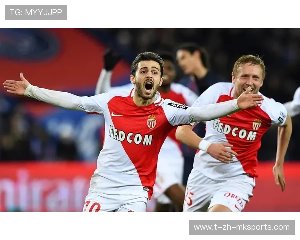 “德甲焦点战：领头羊遭遇强队挑战”，法甲领头羊