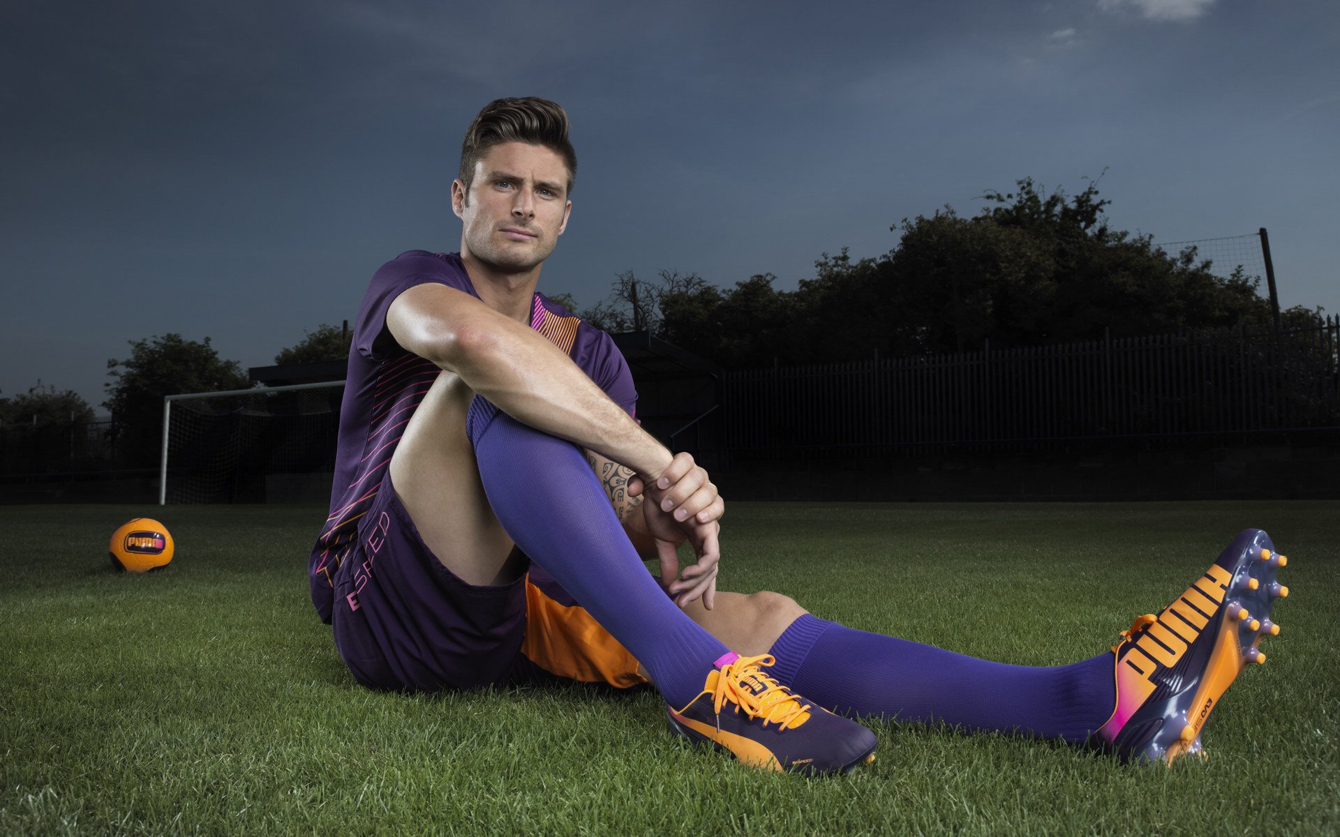 mk体育-斯滕伯根决赛表现引发媒体关注,斯滕伯格的著作有哪些